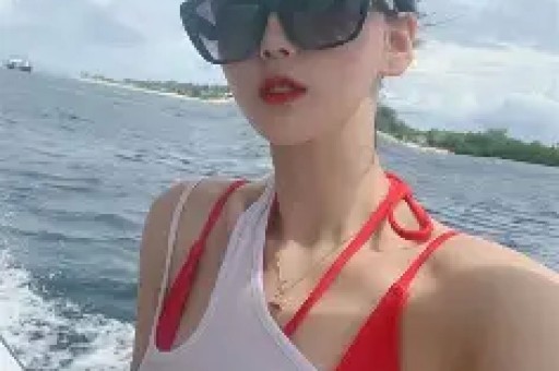 李小璐：塌房10年终于后悔了