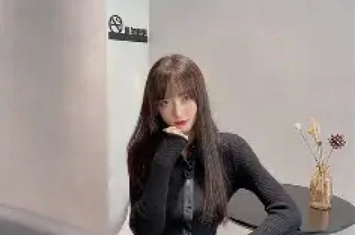 【可复美再辟谣】可复美呼吁良性竞争4月15日@发文：“官方辟谣！！请大家相信！呼吁科学理性检测！市场良性竞争！”视频中引用了4月13日中国香妆协会关于EGF情况的说明中国香妆协会称不能仅基于ELISA